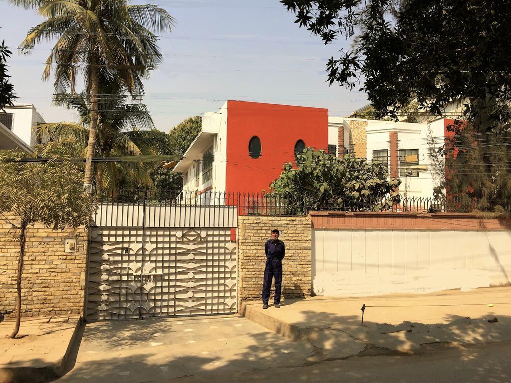 Star Guest House Karachi Buitenkant foto